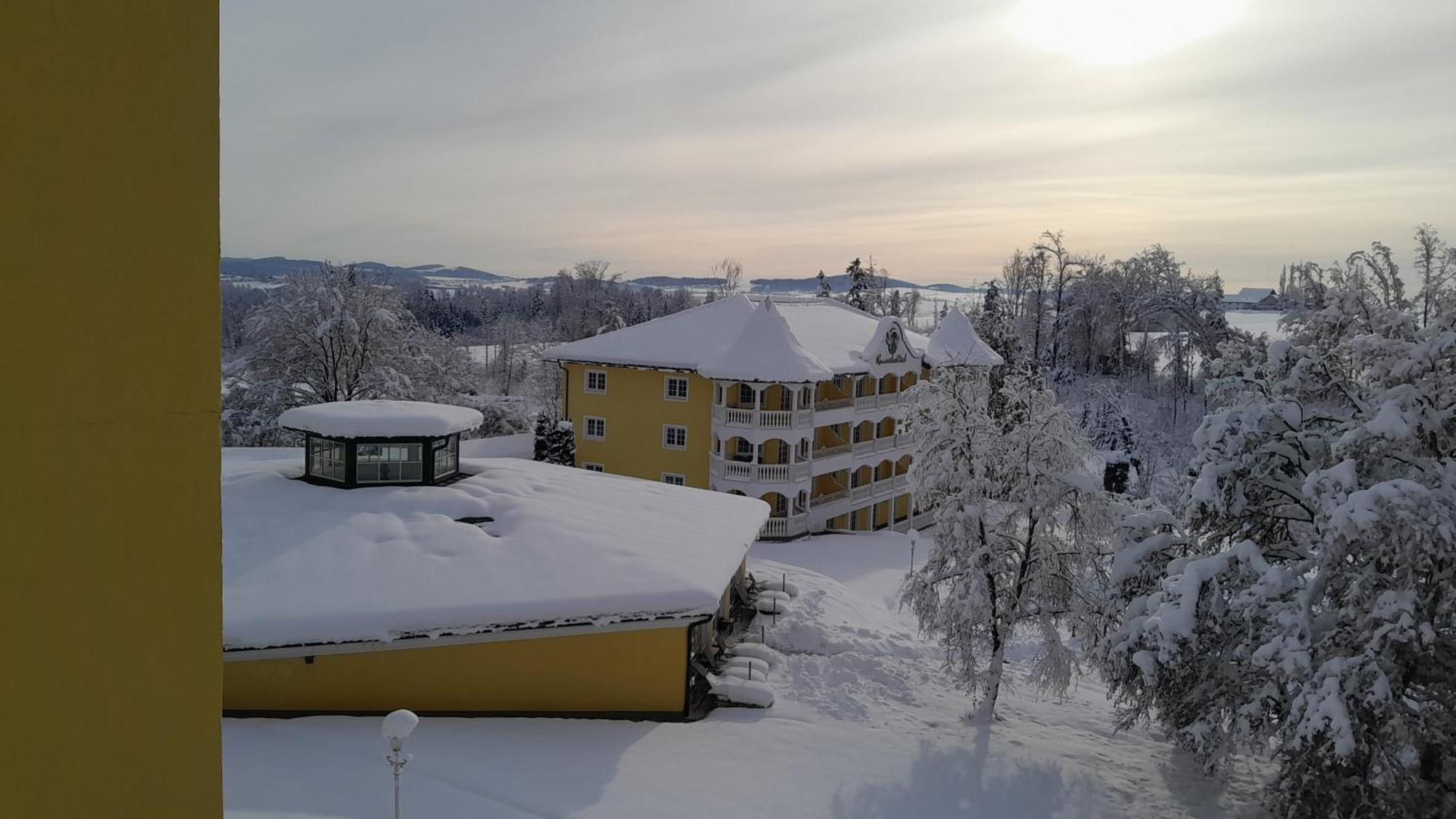 Hotel Wellnesshotel Parkschloessl Zu Ihr Adults Only Thyrnau