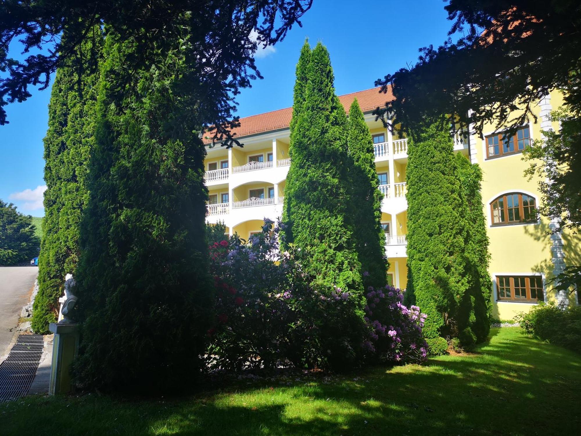 Hotel Wellnesshotel Parkschloessl Zu Ihr Adults Only