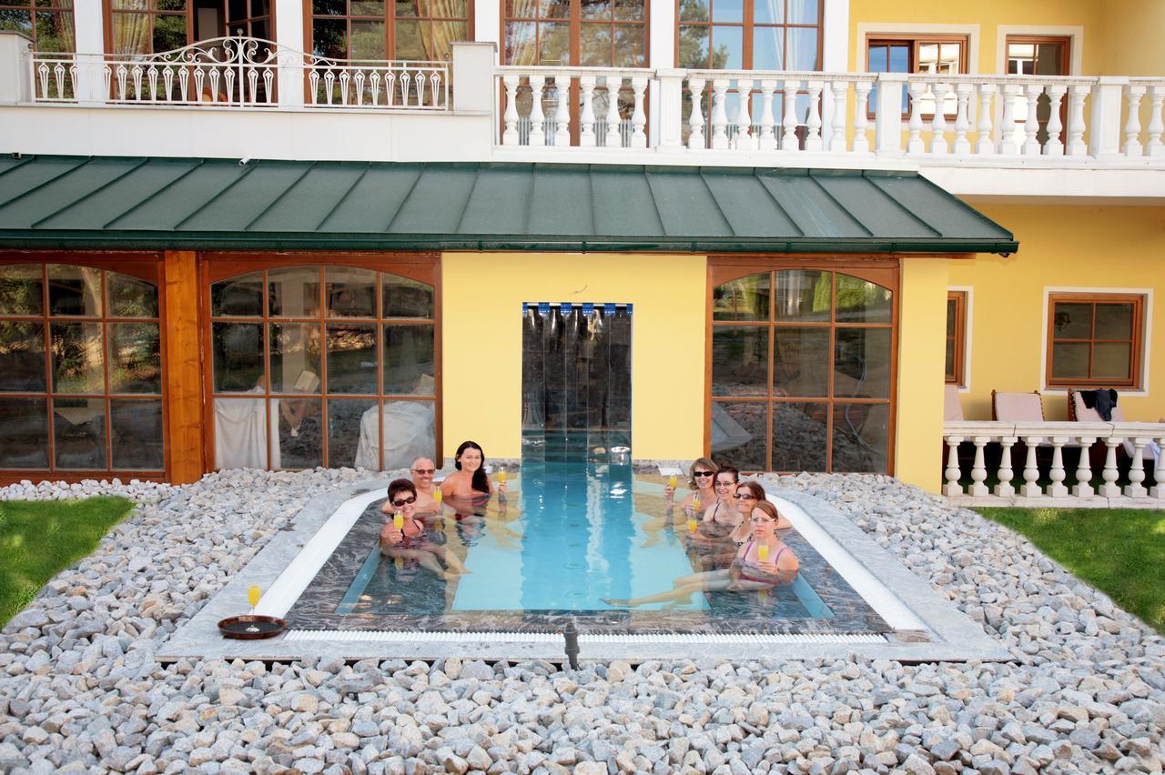 Wellnesshotel Parkschloessl Zu Ihr Adults Only Thyrnau